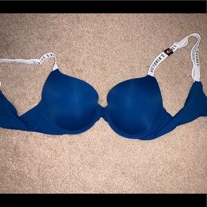 New VS bra